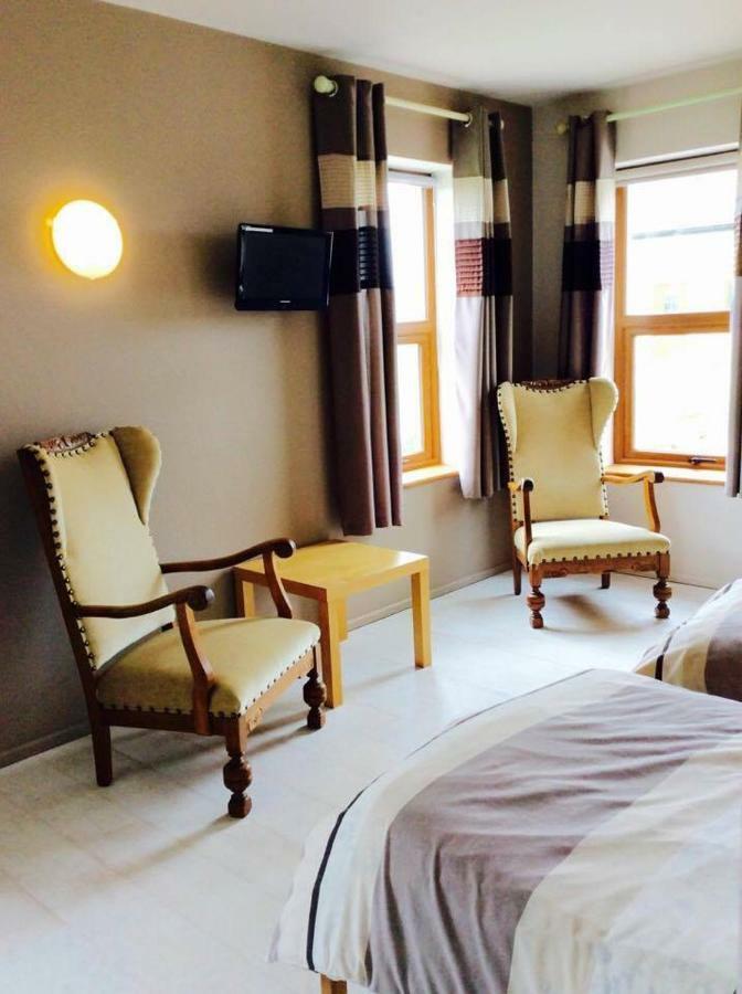 Holland House Bed & Breakfast Ballyshannon ภายนอก รูปภาพ