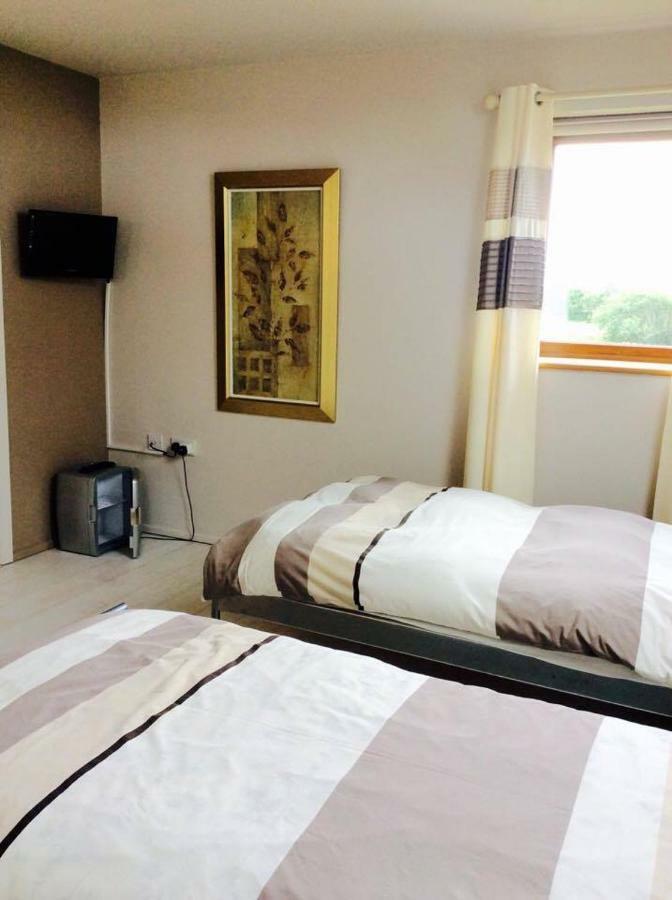 Holland House Bed & Breakfast Ballyshannon ภายนอก รูปภาพ